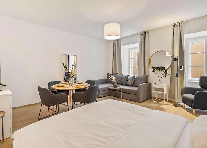 Apartman Guest Favorite Quite Retreat Walk To Center